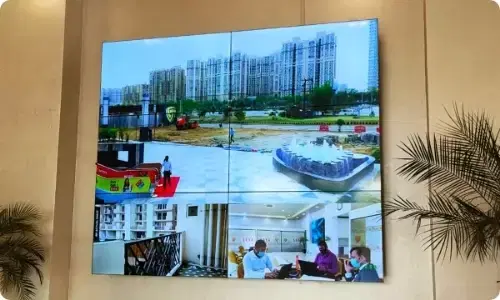 Pickcel powered Digital signage display at Saya office lobby