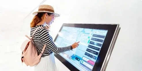 Gaming kiosk in a cinema or entertainment venue for loyalty programme and brand activation