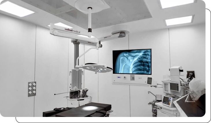 Surgery digital signage showing clear communication